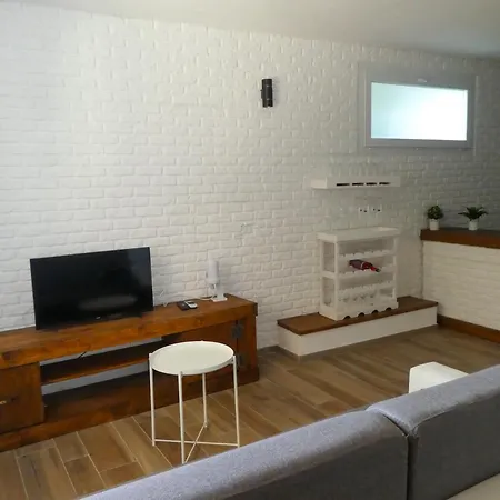 Corso Roosvelt House, 12 Апартаменты